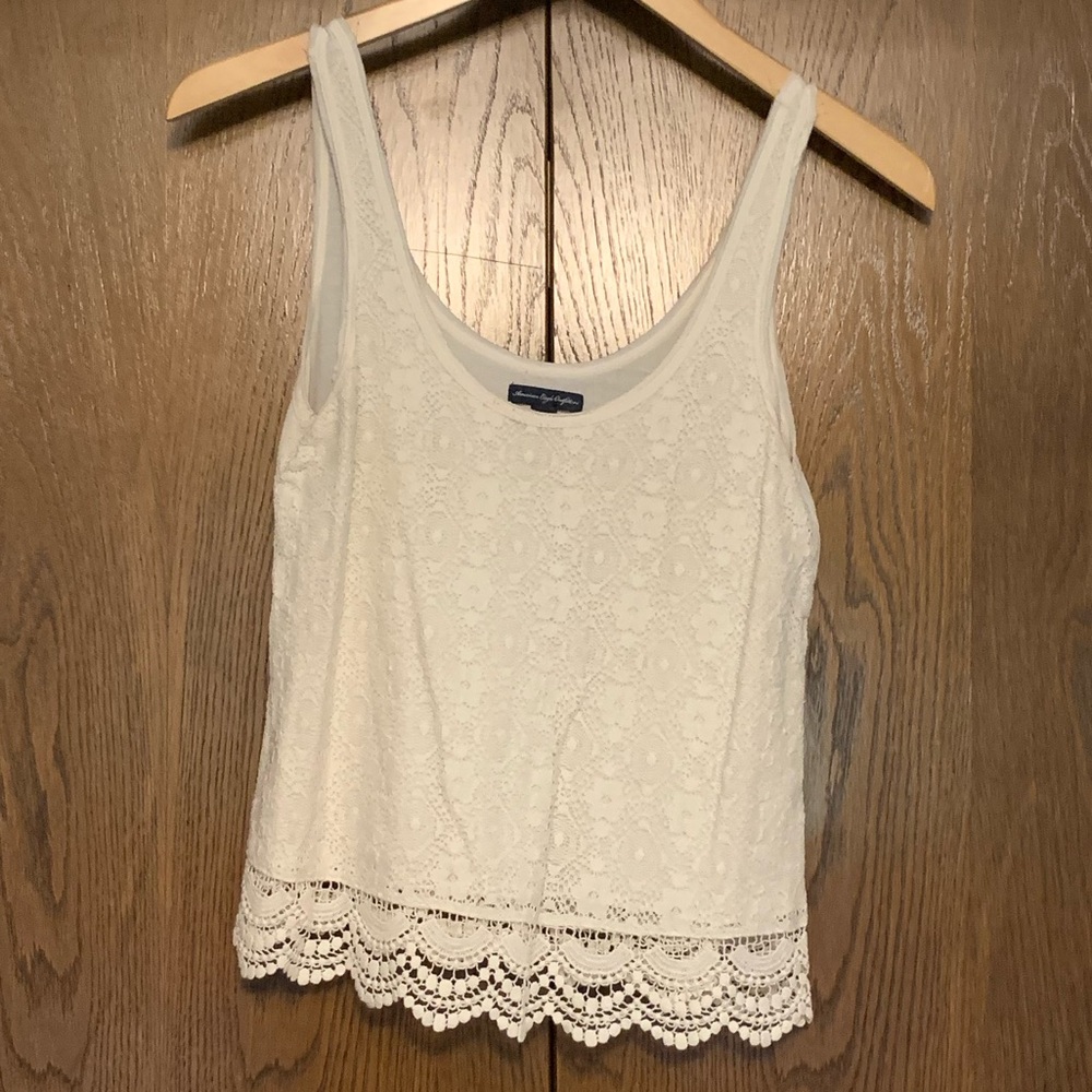 {American Eagle Outfitters} Cream Lace Cropped Tank